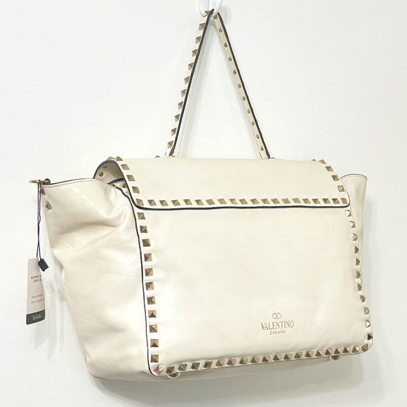 Valentino Rockstud Tote - Picture 9 of 16